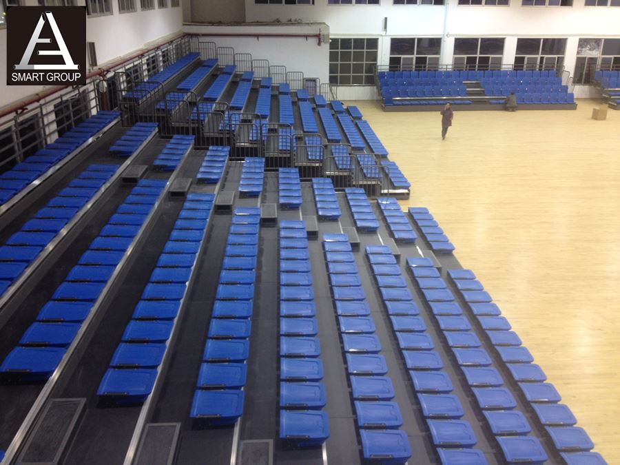 retractable bleacher