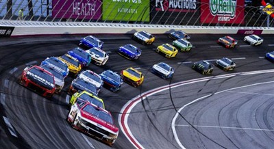 NASCAR নিউজ - ব্র্যাড কেসেলোস্কি, নো. 6 টিম পোকোনো টপ 10 সত্ত্বেও ভুল যোগাযোগ...